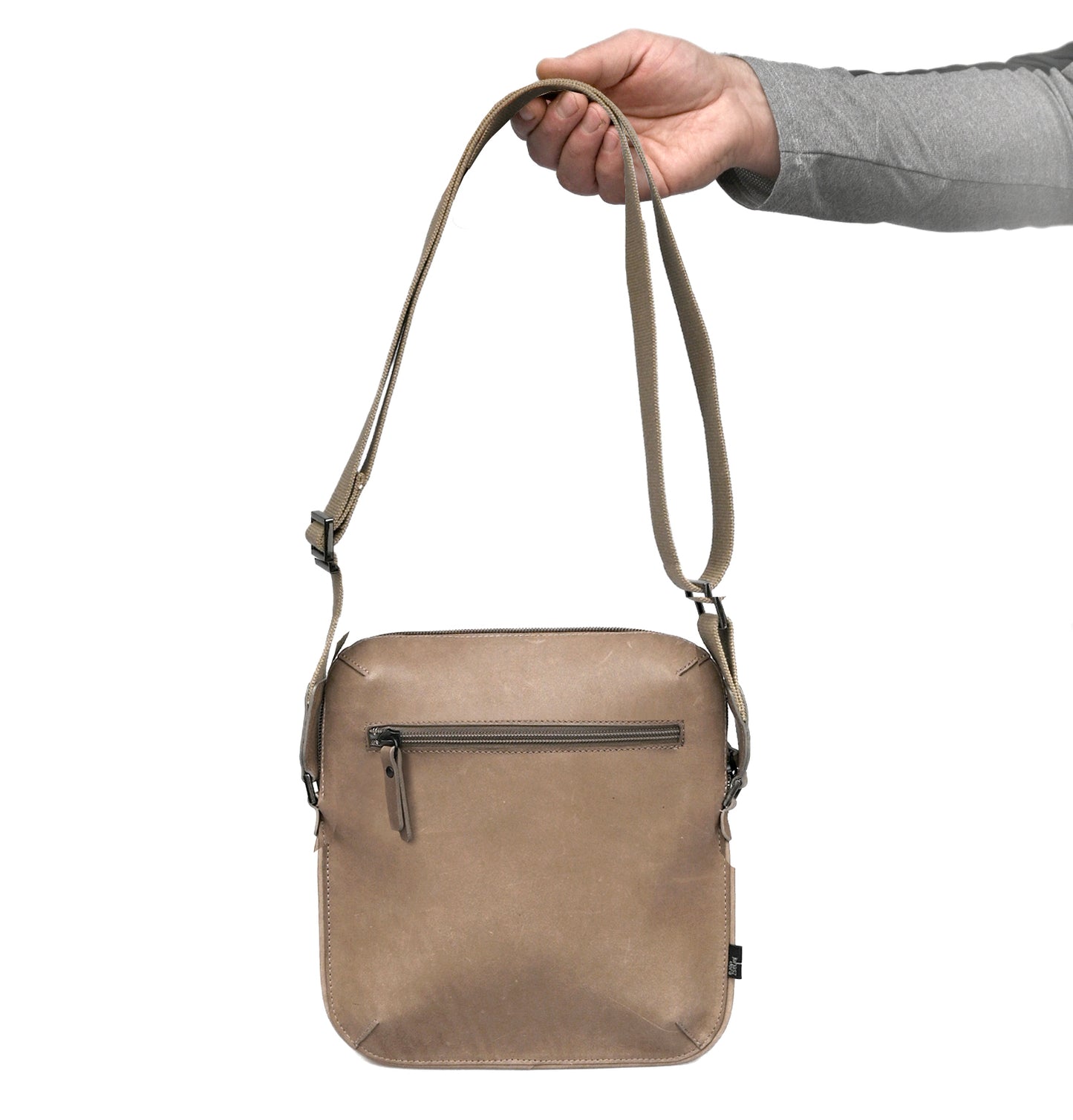 Leo "M" férfi táska - világosbarna (matt)