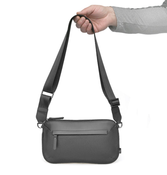 Leo "S" unisex táska - fekete sima