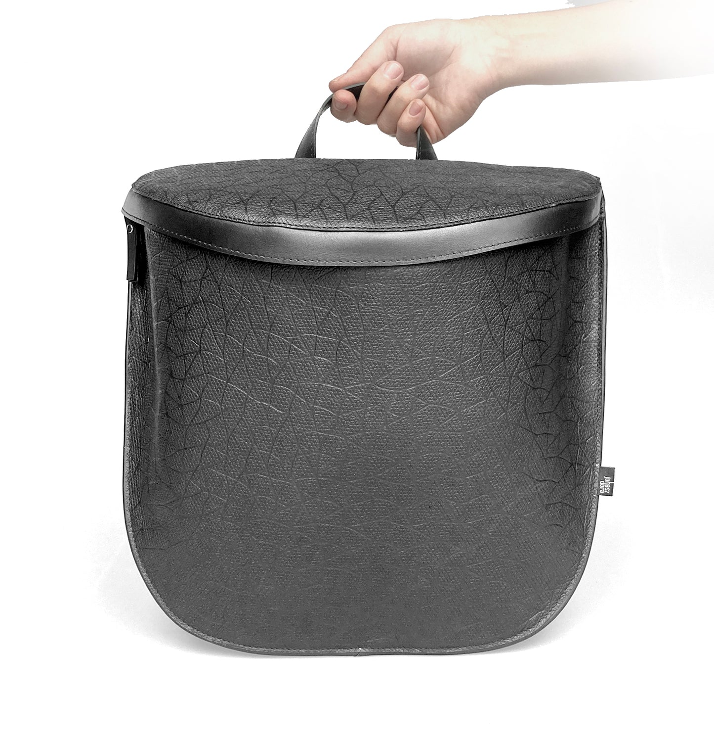 Vanda hátitáska - fekete matt mintás